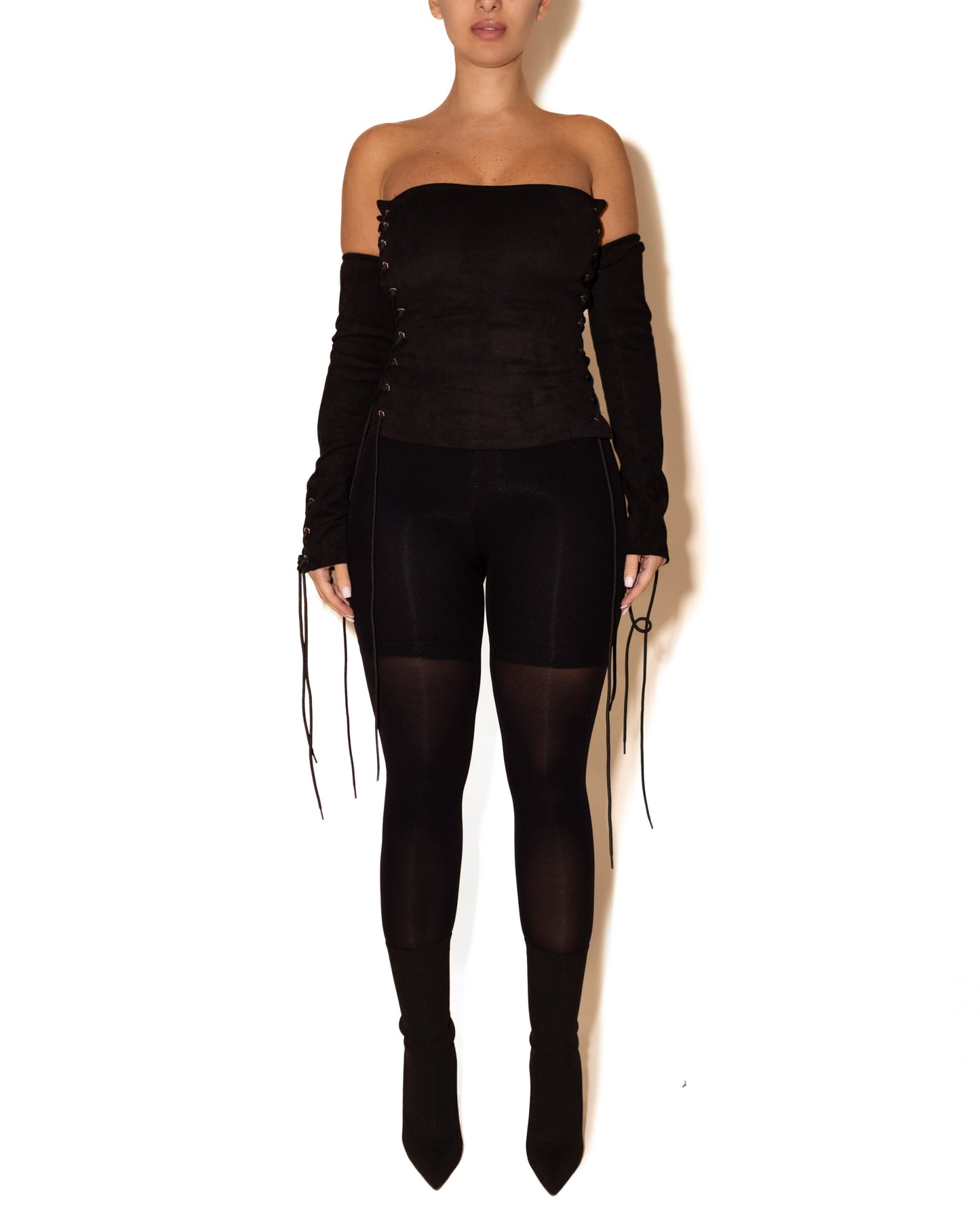 OLLA VELVET TOP