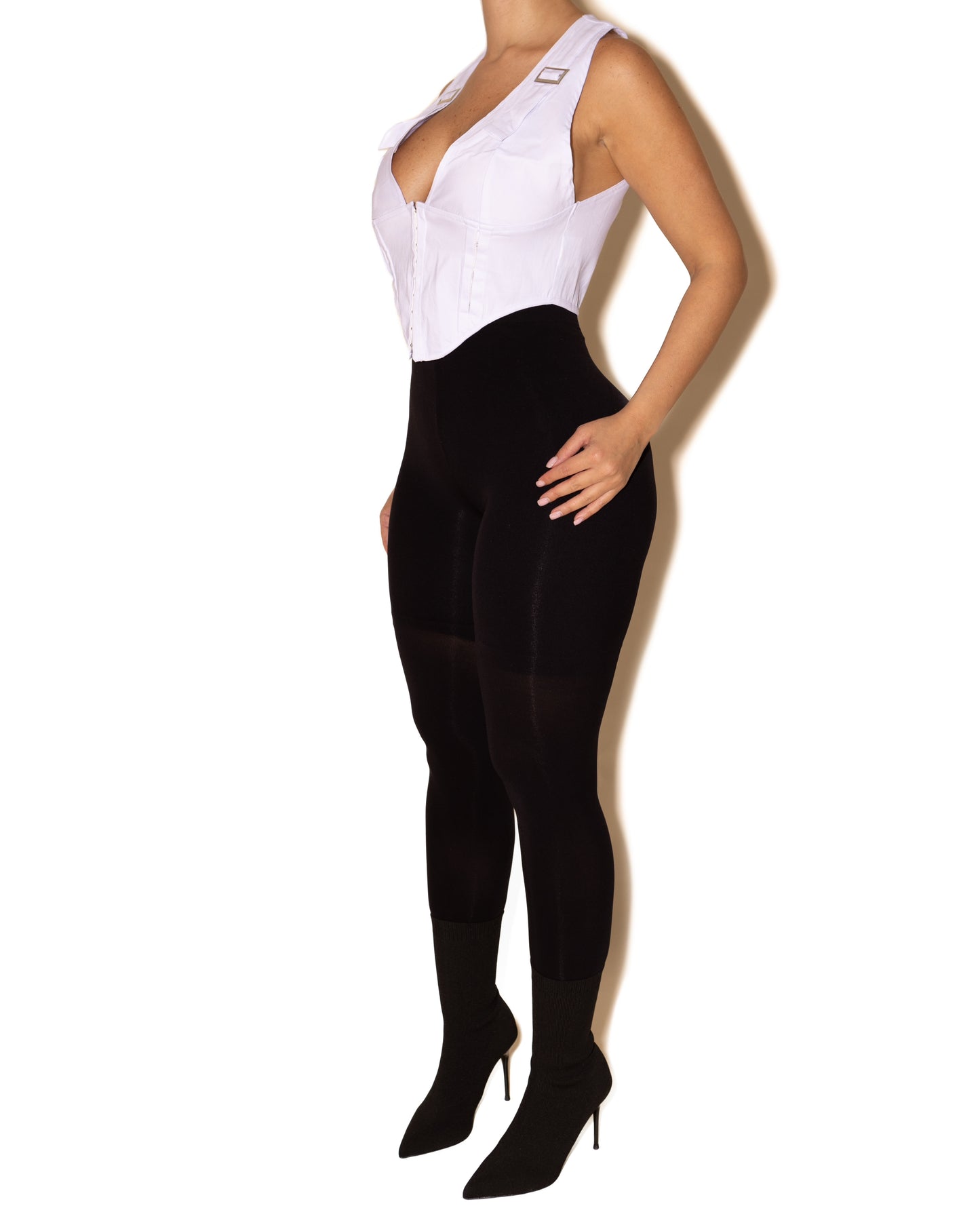 NAILA TOP