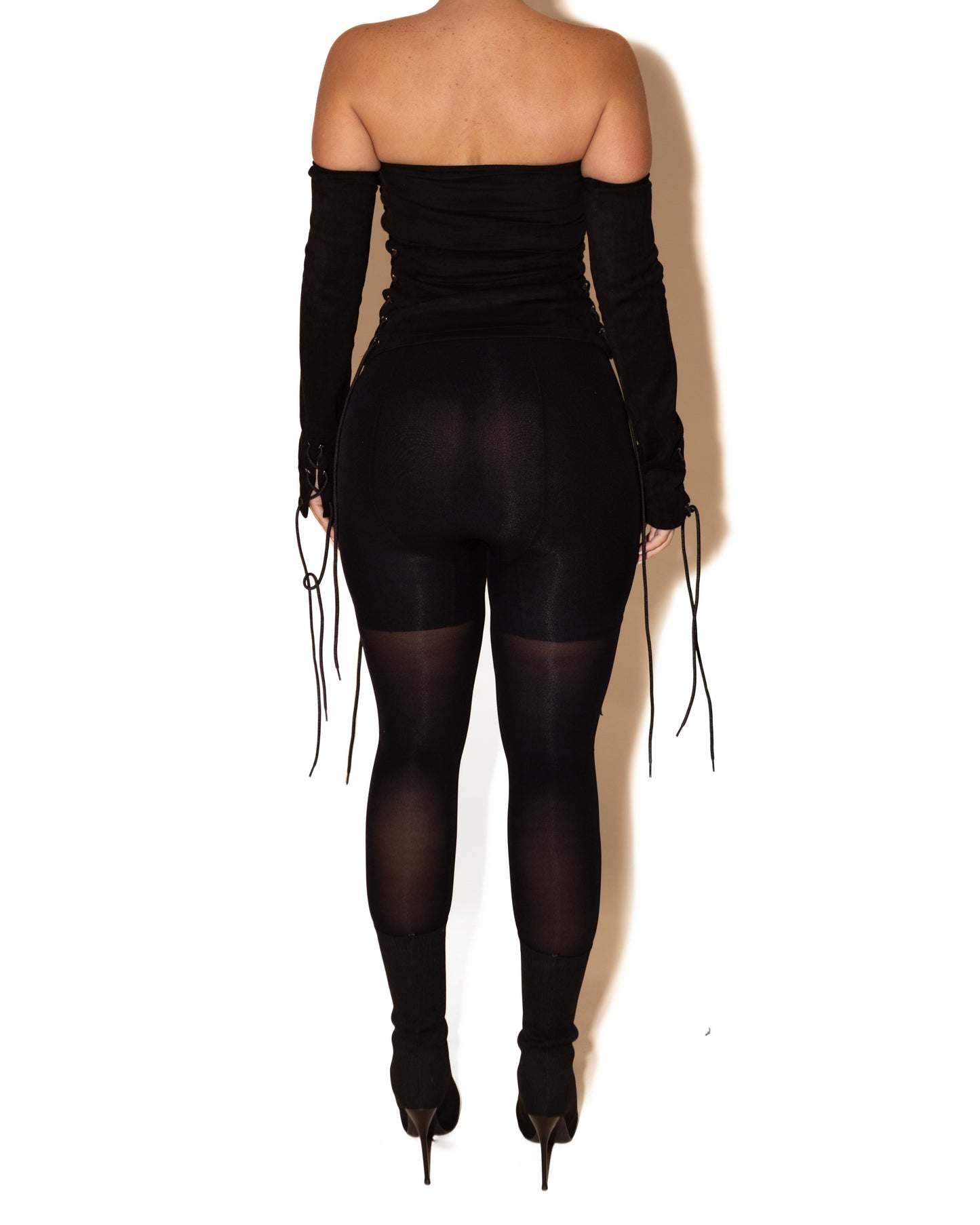 OLLA VELVET TOP